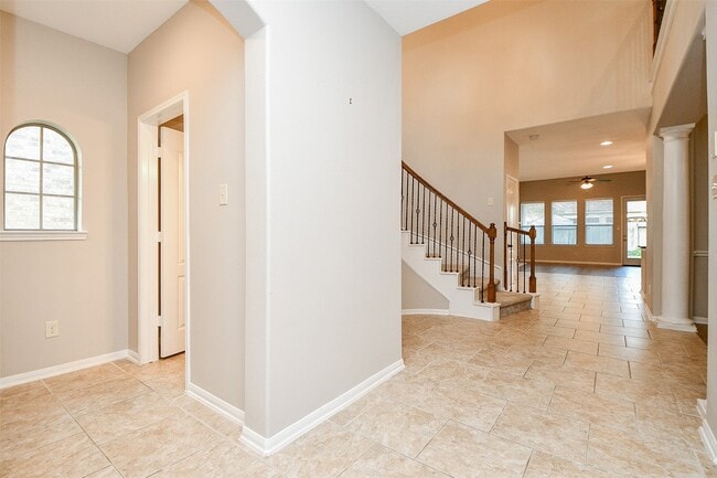 Photo - 26514 Forest Pine Ln