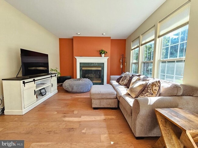 Photo - 6 Hedgecroft Dr