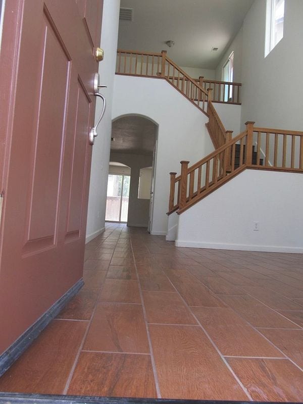 Photo - 233 American Farms Ave