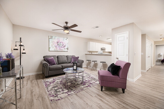 Photo - Windsor Lake