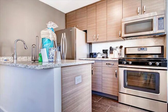 Photo - 399 E 34th St Unidad ID1034741P