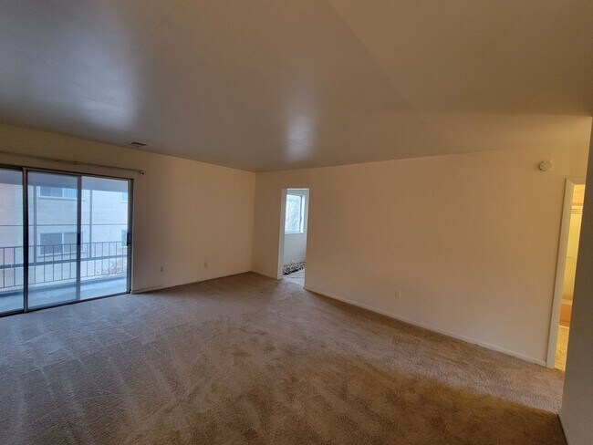 Photo - Charming 2 BR/1 BA Condo in Silver Spring!