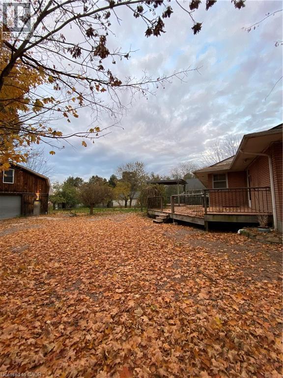 Photo - 260 Main St W