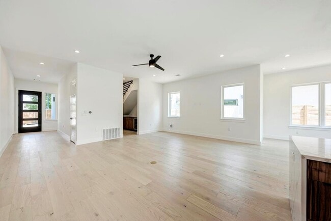 Photo - 200 Tillery Square