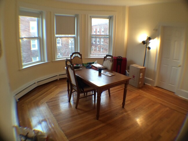 Photo - 17 Fairbanks St