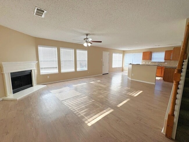 Photo - 7205 Silktree Ct