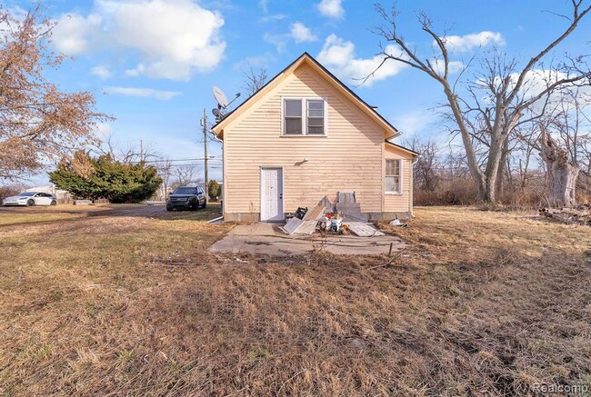 Photo - 3524 S Haggerty Rd