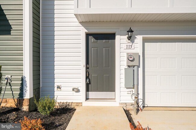 Photo - 115 Tuxford Rd