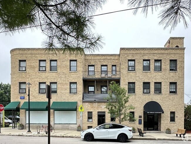 Building Photo - 733 Judson Ave Rental
