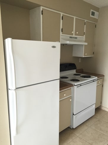 Photo - Collinsville Garden Apartments