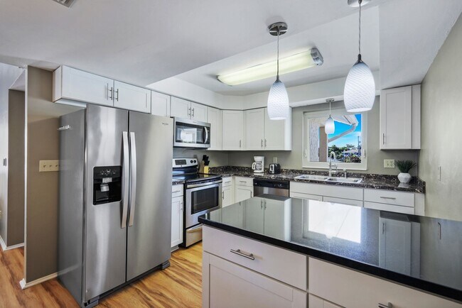 Photo - Furnished Gulf Access Canal Condo 2 bed wi...