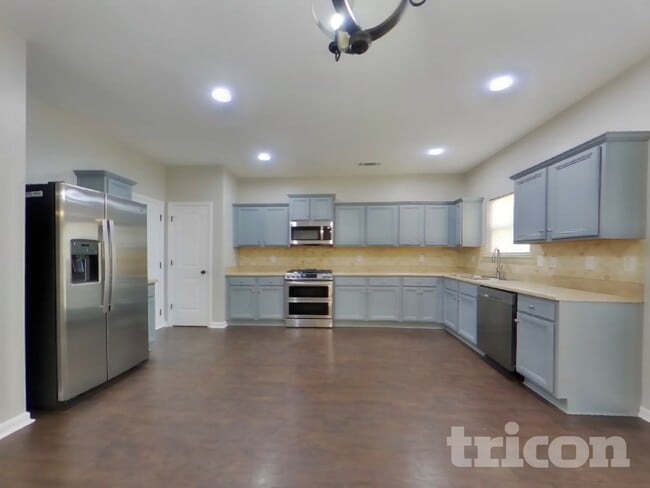 Photo - 1923 Ruby Mountain St