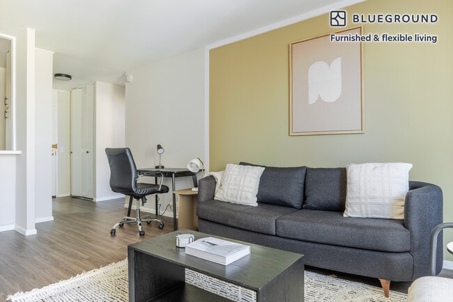 Photo - 3450 N Lake Shore Dr Unit FL10-ID1357