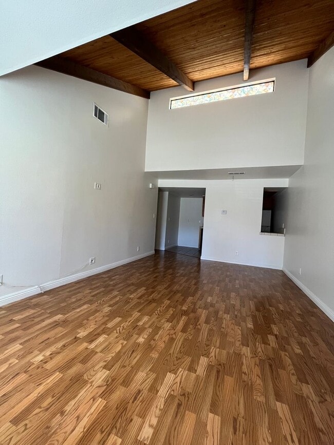 Photo - Available Now 1 Bedroom 1 Bath in Jess Ran...
