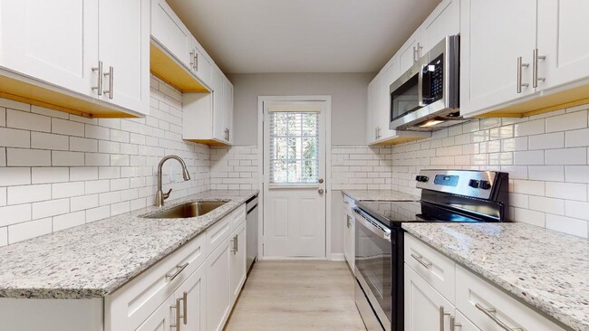 Photo - Longview Village Apartments