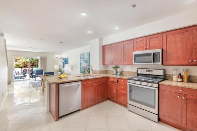 Photo - Spacious 4BR/4BA Tri-Level Coastal Townhome | 2 Car Garage | Washer & Dryer | Point Loma