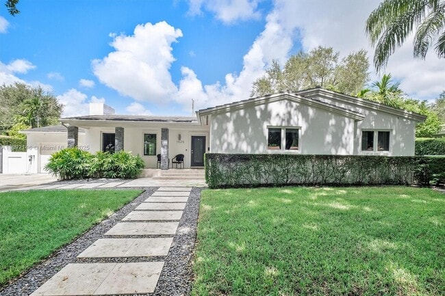 Photo - 1525 Mantua Ave