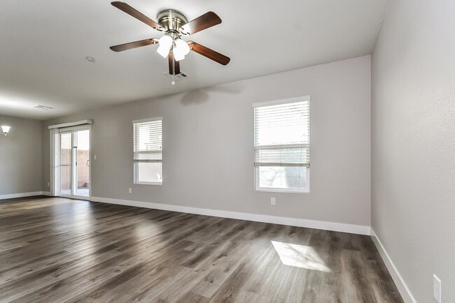 Photo - 9004 Tropical Tide Ct