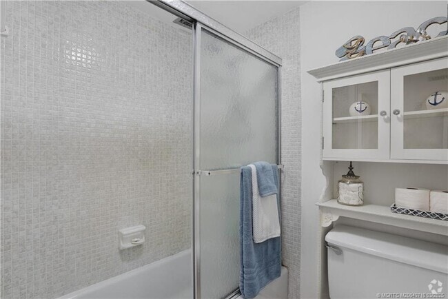 Building Photo - 3200 N Hwy A1A Unit 805 Rental