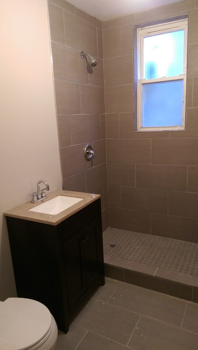 4849 N Seeley Ave Unit 1
