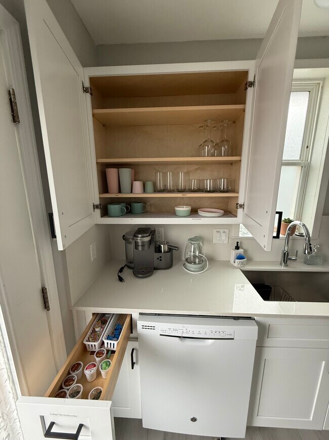 Photo - 2819 S Pine St