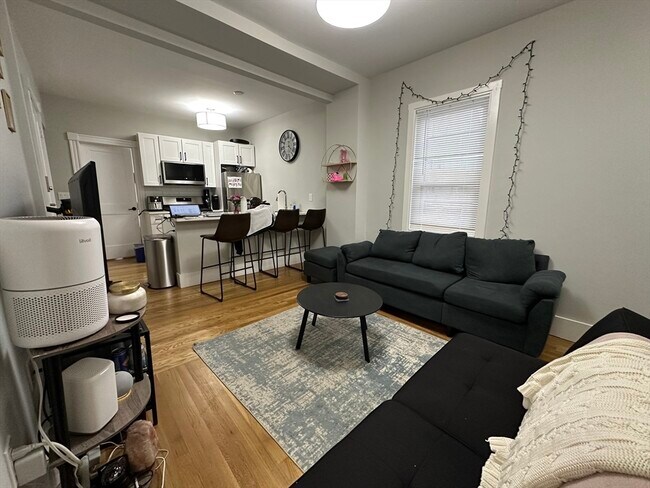 Photo - 68 L St Unit 1
