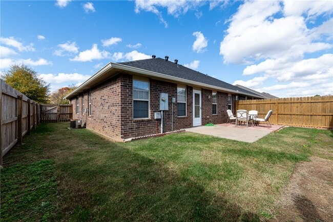 Photo - 1582 Willowbrook Dr