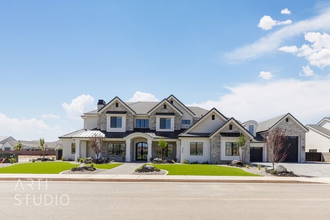 Building Photo - BRAND NEW Gorgeous 6 bed 7 bath with Pool ... Rental