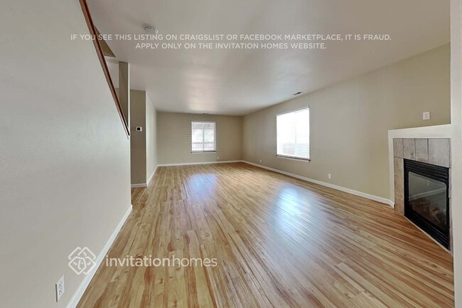 Photo - 20120 15th Ave E