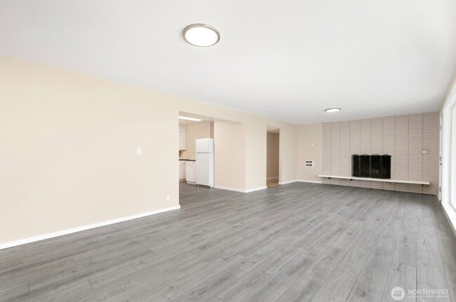 Photo - 1301 Edmonds Ave NE Unidad B