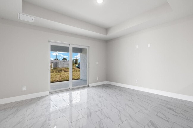 Photo - 2213 Kenneth Ave S