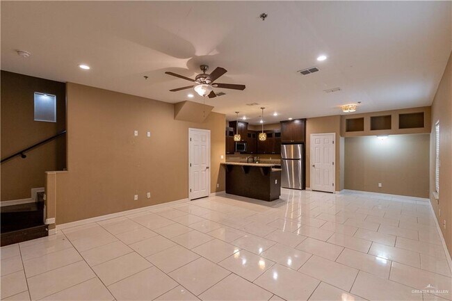 Photo - 1204 E Daffodil Ave Unidad D Rental