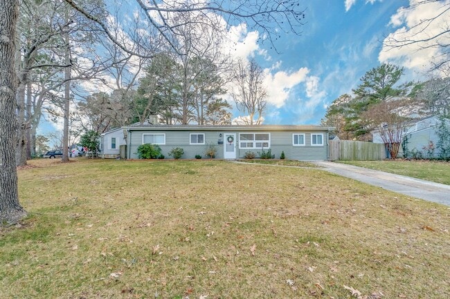 Building Photo - 3 Bed 2 Bath Home for Rent in Virginia Beach