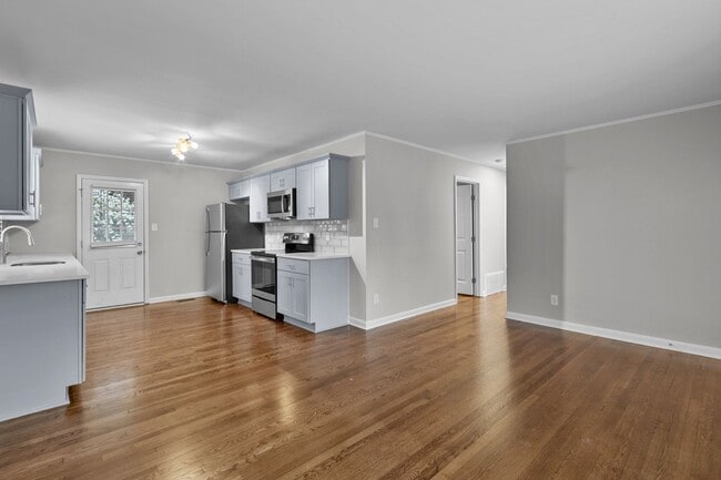 Photo - Comfort, Convenience & Value - Charming, Renovated Home!!