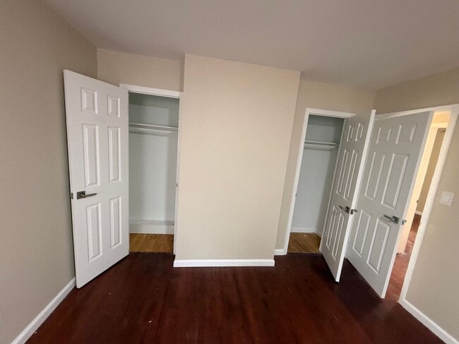 51 Manor Rd
