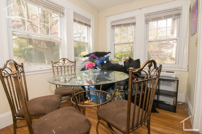 Photo - 169 Winchester St Unit 1