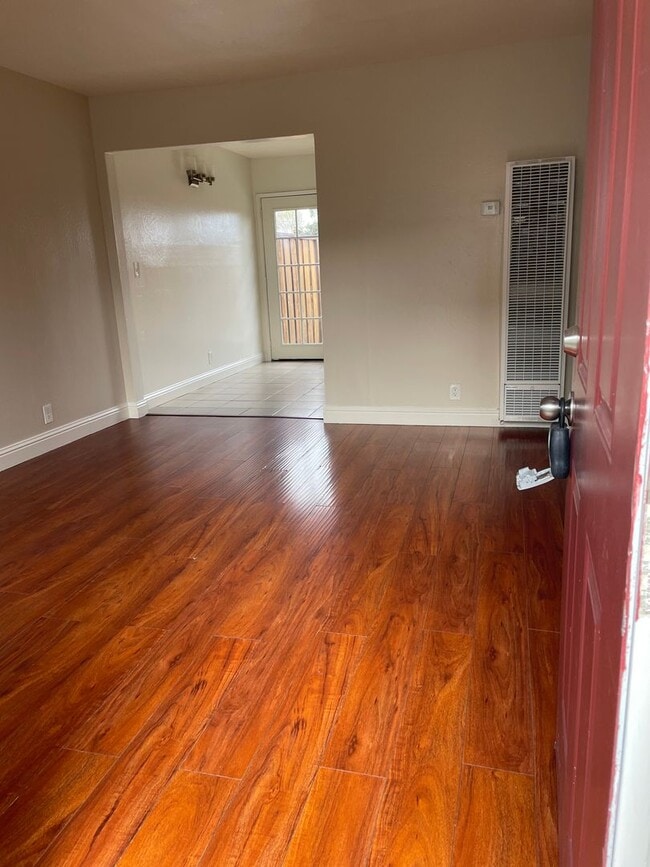 Photo - 310 Market Pl Unit 1115 Alpine Avenue