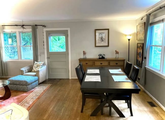 Photo - 1260 Park Ave Unidad Bright 2-bedroom on Park