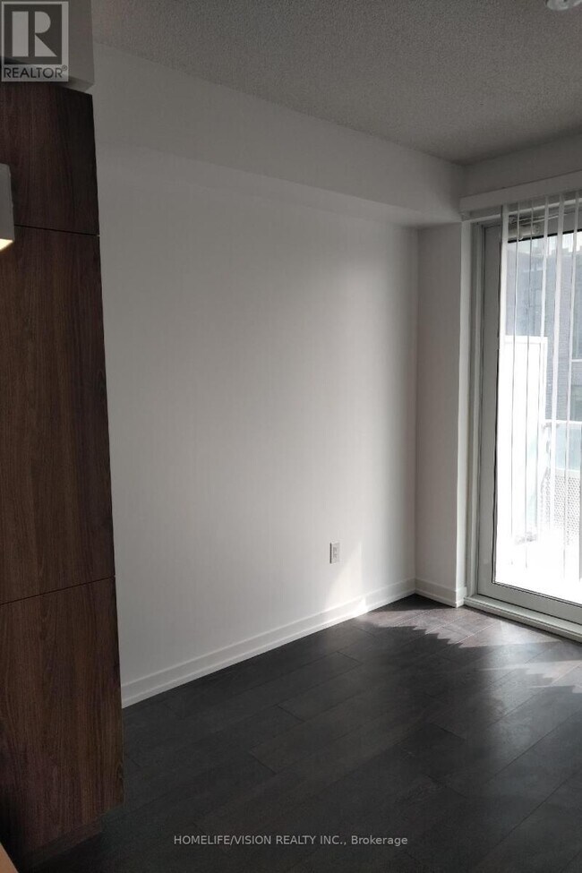 Photo - 15 Lower Jarvis St Unit 704