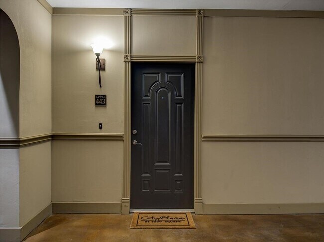 Building Photo - 2299 Lone Star Dr Unit 443 Rental