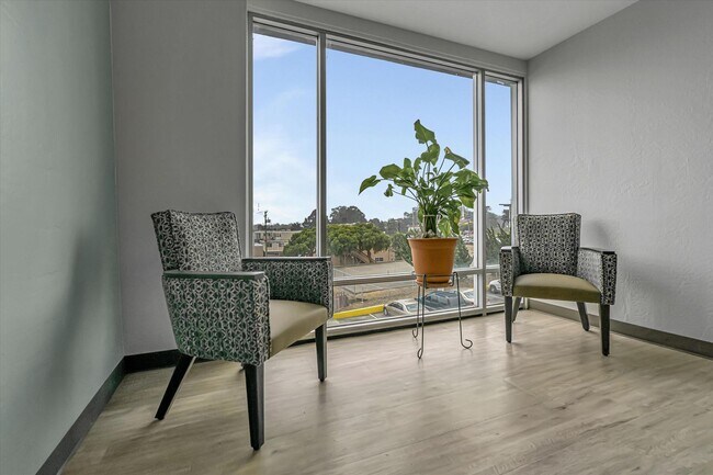 Alida Manor Apartments