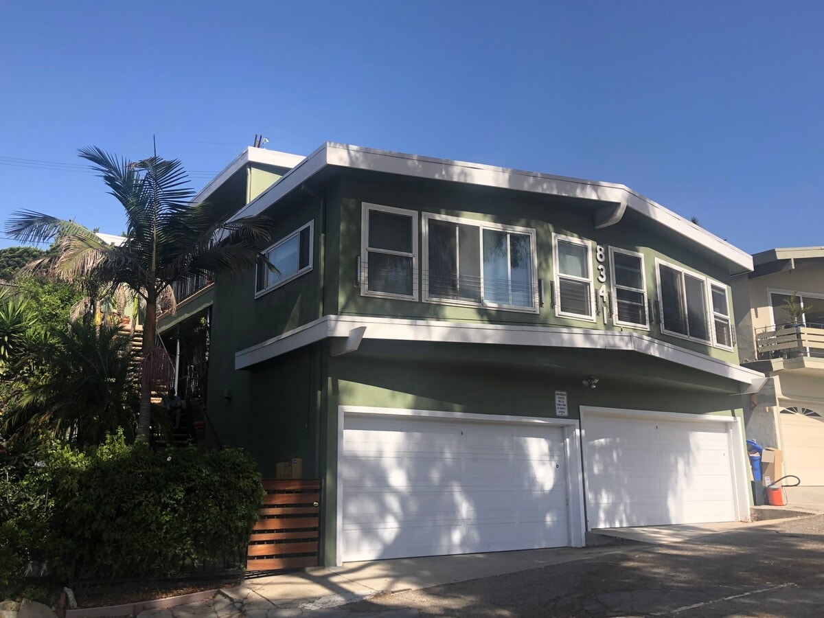 Photo - 8341 W Manchester Ave Unidad #1