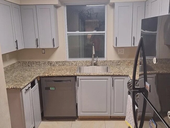 Photo - 4588 E Willock Rd