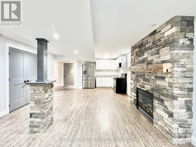 Photo - 20 Prince of Wales Dr