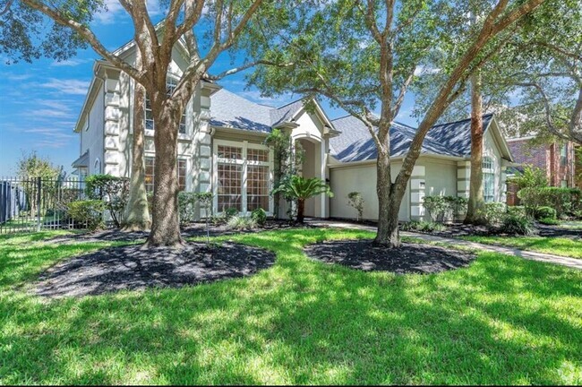 Building Photo - 24118 Bay Hill Blvd Rental