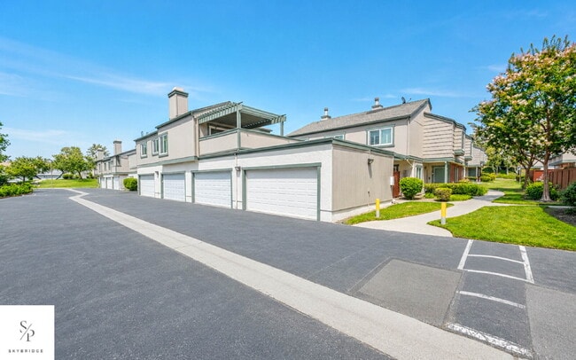 Photo - Charming 2-Bed Townhouse with Fireplace in Prime CA Location!