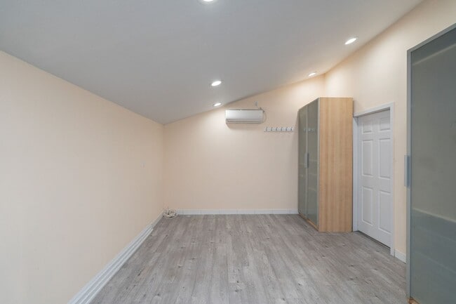 Photo - 1208Nant Unidad 1208 1/2