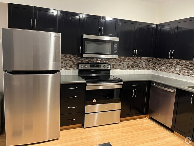 Building Photo - 118 107th Ave NE Unit B201 Rental