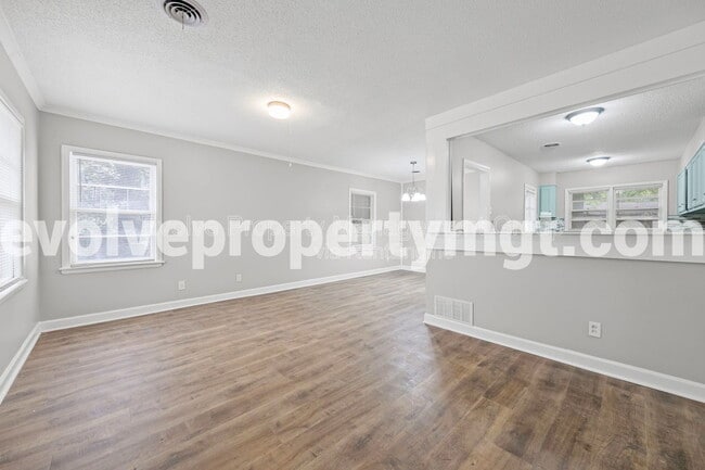 Photo - 7702 Marvin Rd