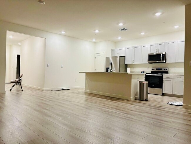 Photo - 1830 Orange Blossom Ln